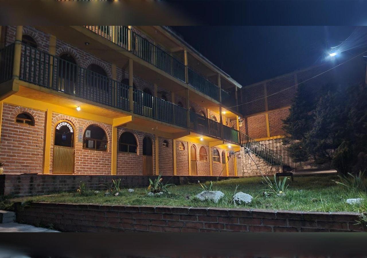 Hotel Rayo de Sol y Luna Mineral del Monte Exterior foto